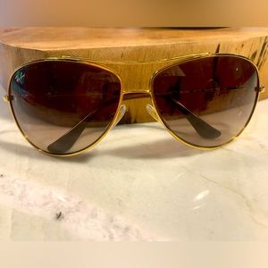 Womens ray-ban aviators RB3293